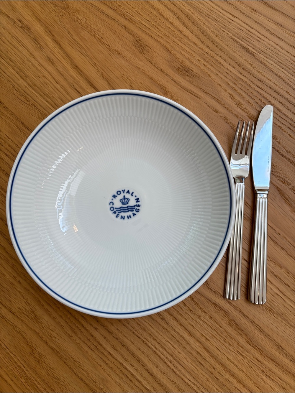 Set of 4 Royal Copenhagen Blueline Porcelain Bowls